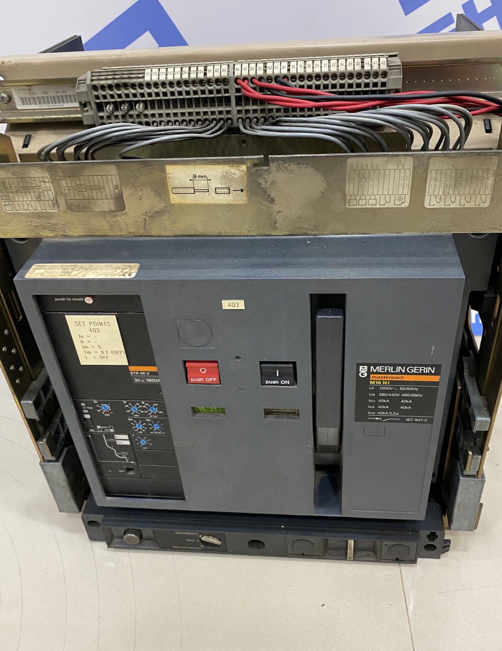 Merlin Gerin Masterpact M16 N1 Ship Spare Parts Supplier Ship