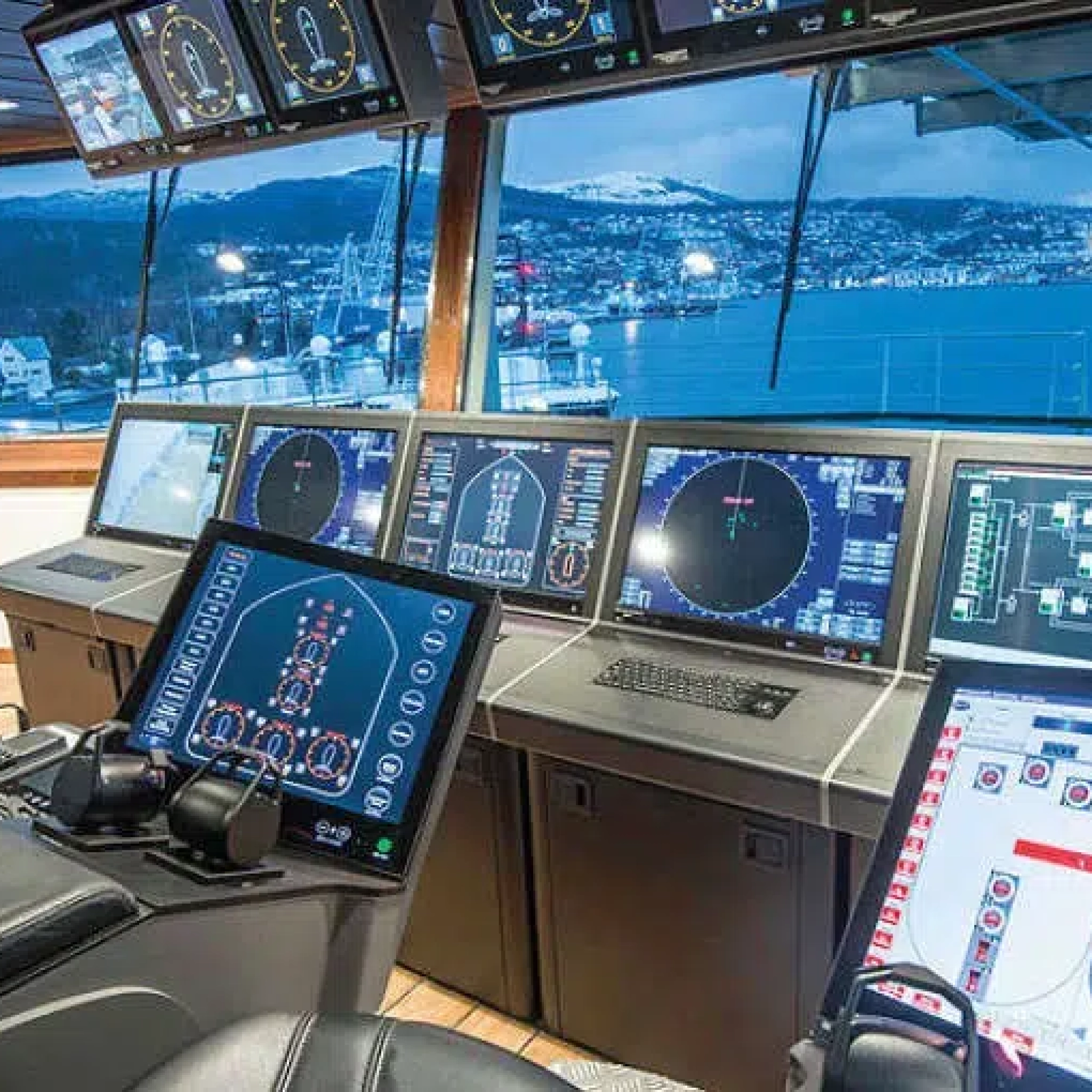 How To Choose The Right Dynamic Positioning System For Your Vessel Type